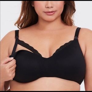 NWT Torrid Maternity Nursing Bra Black Wireless 42DDD